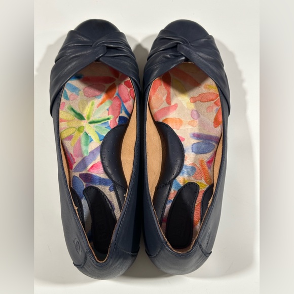 Born Lilly Navy Leather Ballet Flats Size 9.5 M - Picture 4 of 9